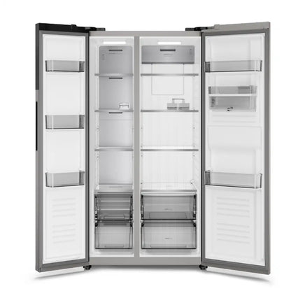 Refrigerador Frigidaire de doble puerta en acero inoxidable, interior espacioso y organizado