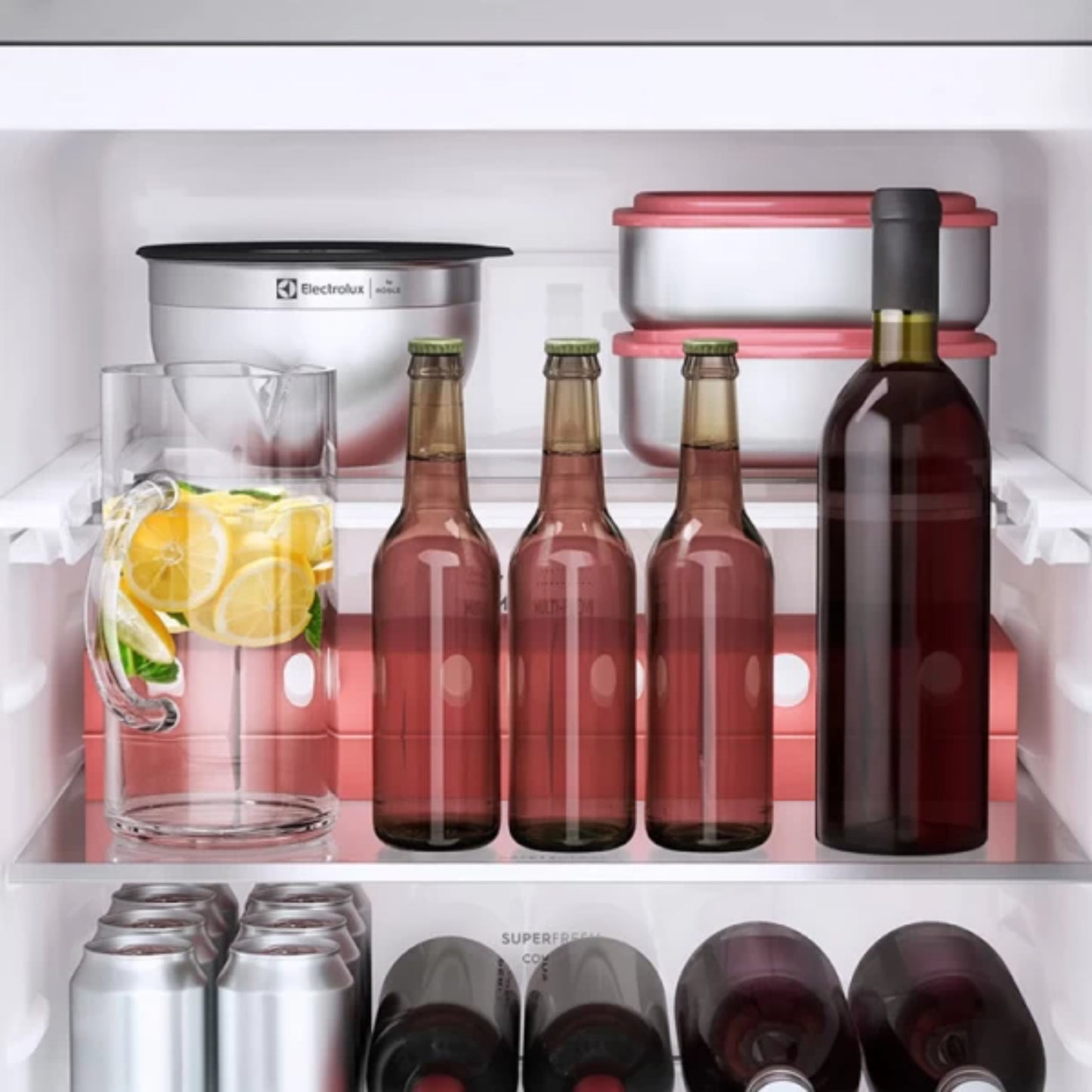 Interior de la refrigeradora french door 11 pies acero inoxidable con botellas y recipientes organizadores