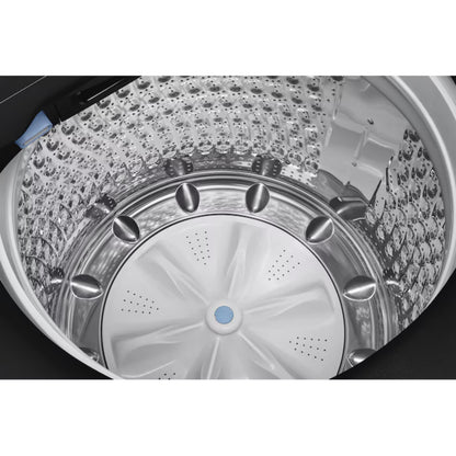 Interior de la lavadora digital inverter 26kg de SAMSUNG, mostrando el tambor espacioso y eficiente.