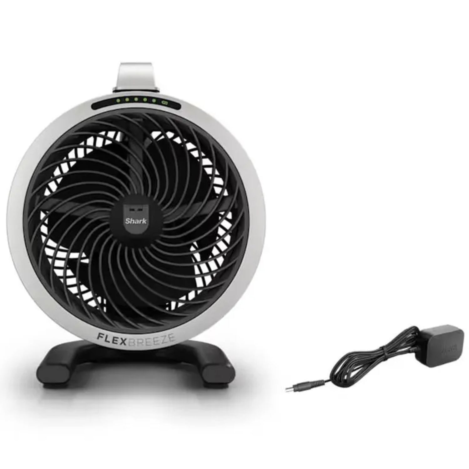 Ventilador Shark FlexBreeze negro, vista frontal con adaptador de energía