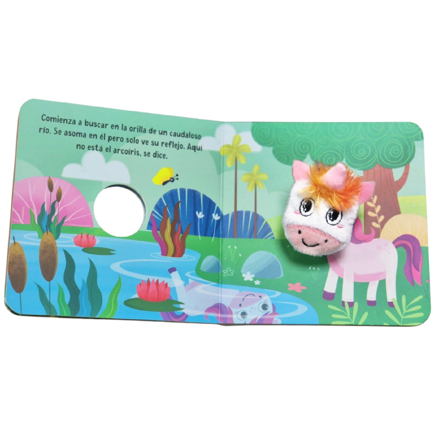 Libro de cuentos con muñeco de dedo, ilustraciones coloridas de un río y una vaca feliz