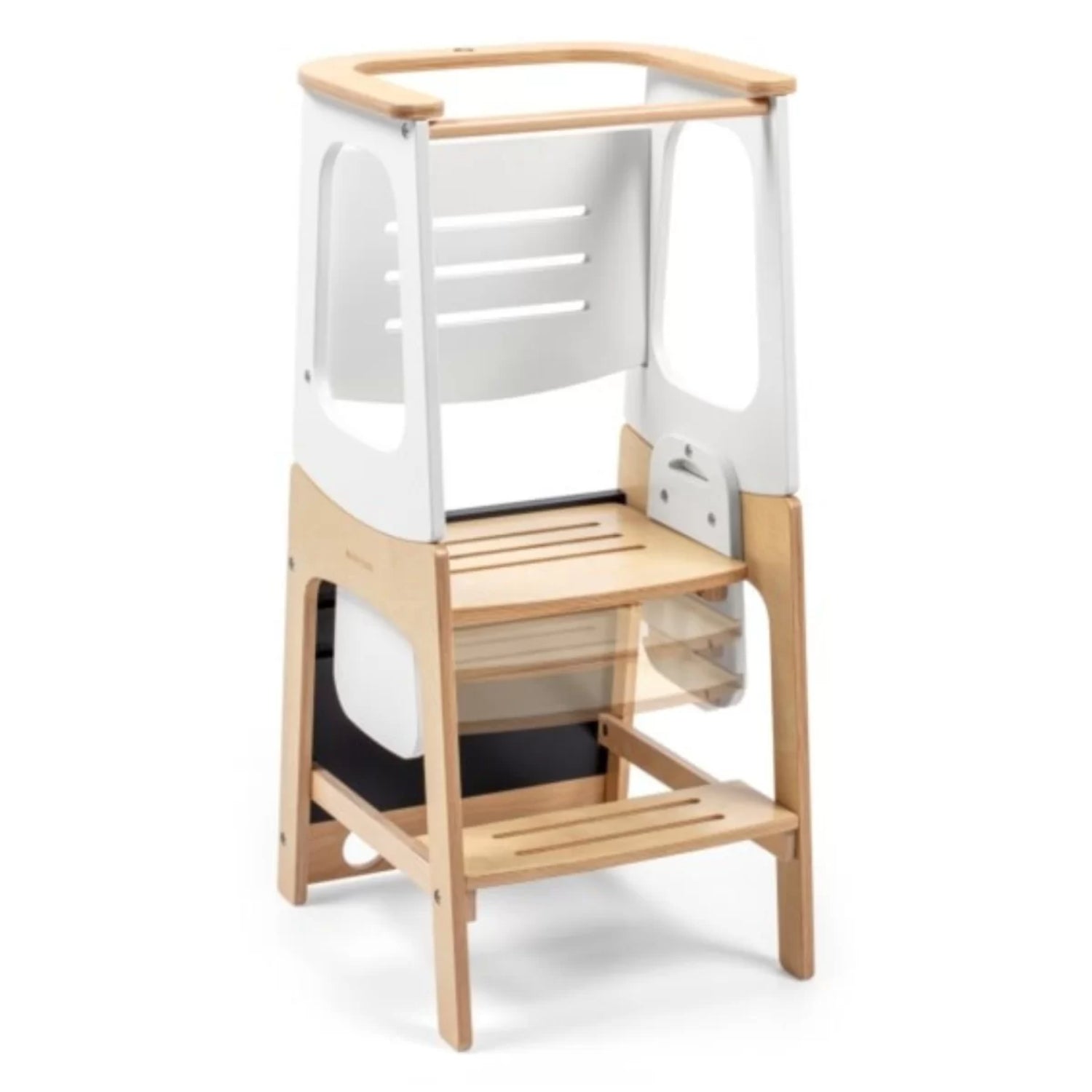 Silla blanca y madera, vista frontal, cocina para niños