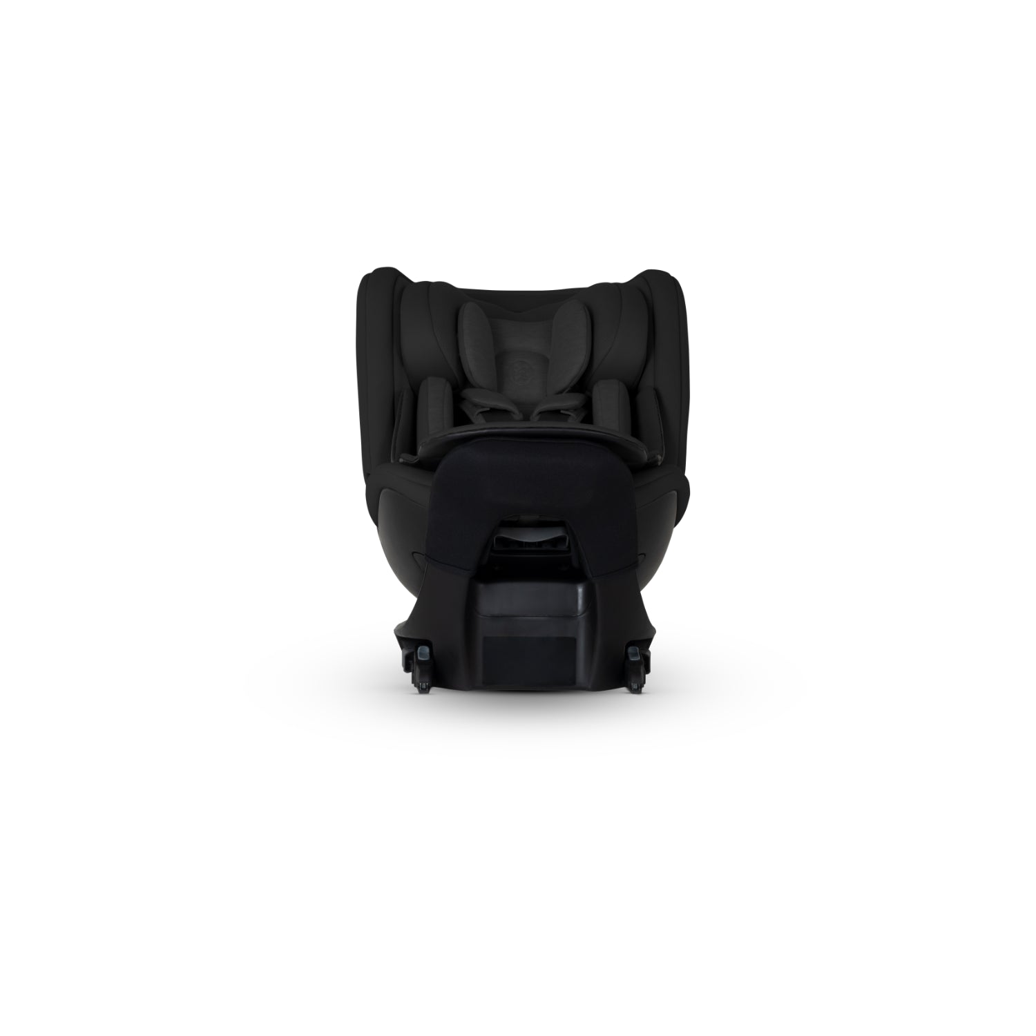 Silla de carro negra vista frontal, adecuada para la seguridad infantil