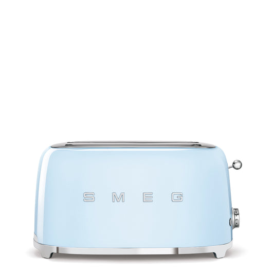 Tostadora SMEG azul clara, frontal, ideal para la cocina moderna