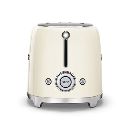 Tostadora SMEG color crema frontal, diseño elegante para preparar tostadas