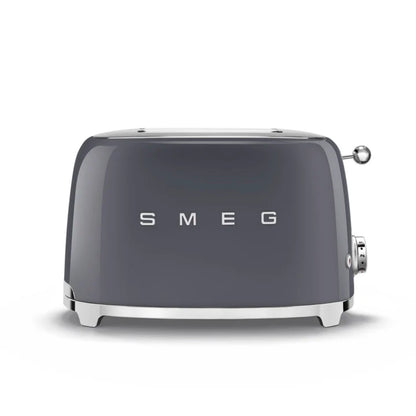 Tostadora SMEG gris frontal, diseño vintage para cocina moderna