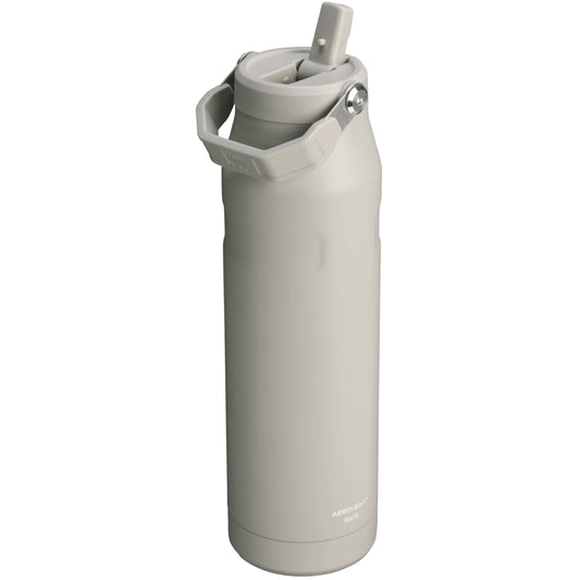 Termo Stanley IceFlow 36oz Honduras en color gris con tapa y sorbete para bebidas frías