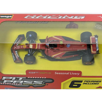 Carro de carreras rojo SF-94 con seis figuras incluidas en el empaque