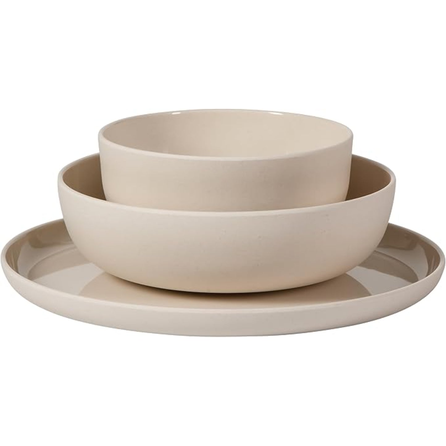 vajilla beige en tres piezas, vista frontal, cocina moderna