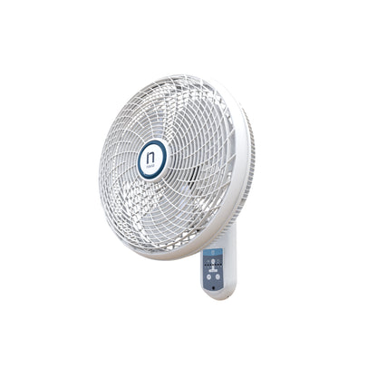 ventilador blanco de pared, vista frontal y control remoto